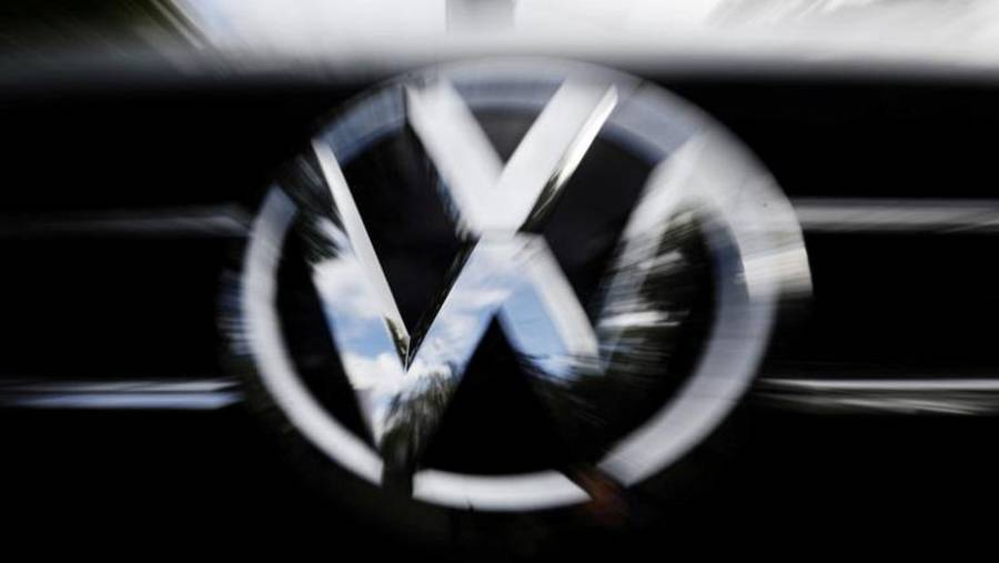 BULGARIA READY TO SWEETEN ITS BID TO WIN VOLKSWAGEN PLANT LOBBY GROUP