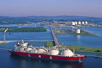 Global LNG demand climbs to year-long highs